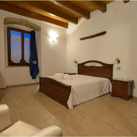 Il Palazzo Del Barone - Stanza Dei Cali